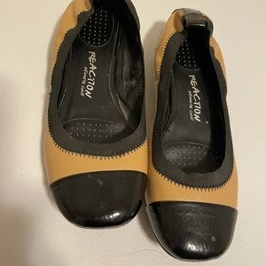 Reaction by Kenneth Cole Flats